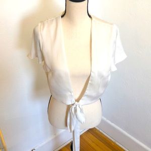 Beautiful white short sleeve tie top